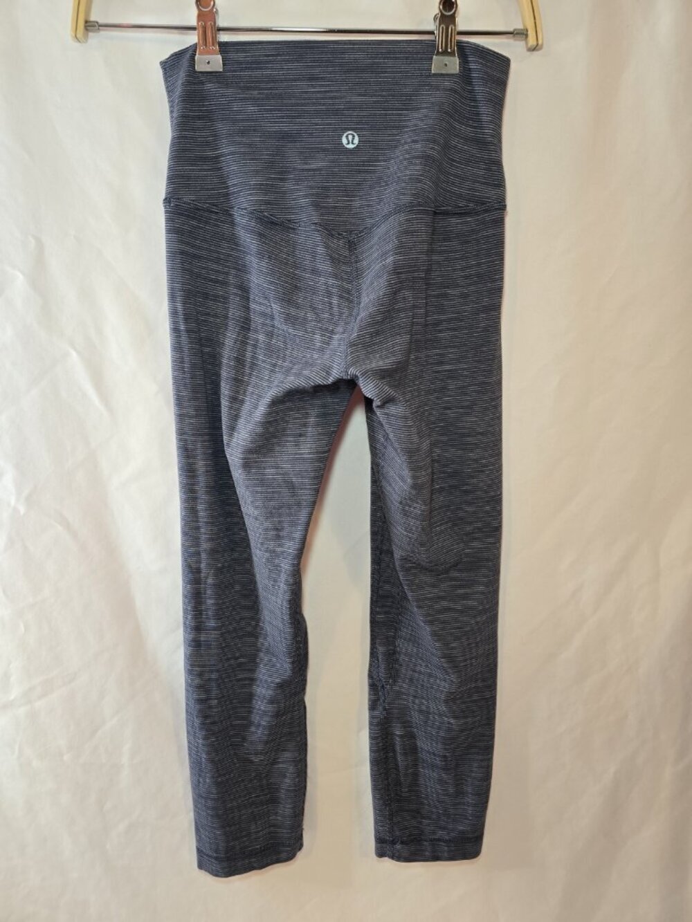 Lululemon Align Crop *21" Wee Are From Space Greyvy Persian Violet Size 4